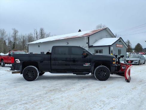 Used 2017 Chevrolet Silverado 2500 LTZ image 7