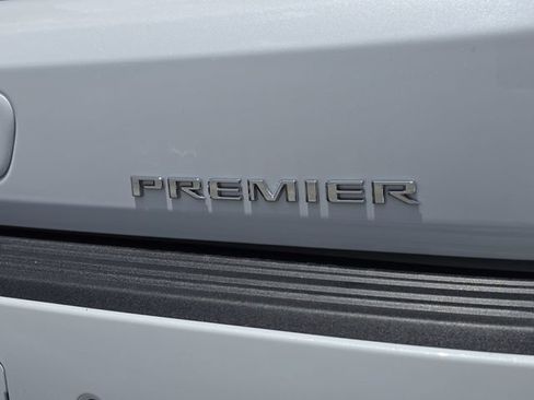 New 2026 Chevrolet Tahoe Premier AWD/4WD image 13