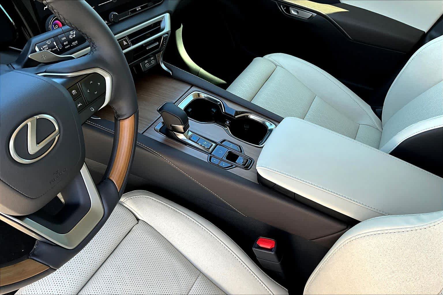 New 2026 Lexus RX 350 AWD/4WD image 7