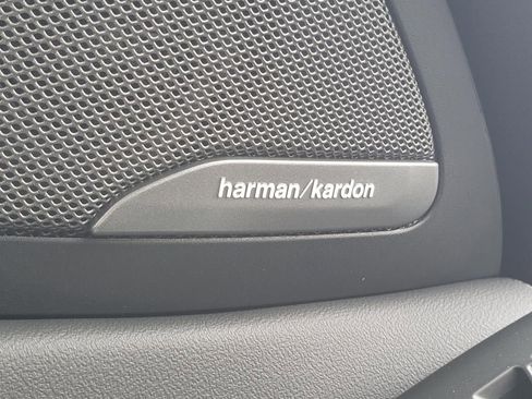 New 2026 BMW X6 xDrive40i image 10