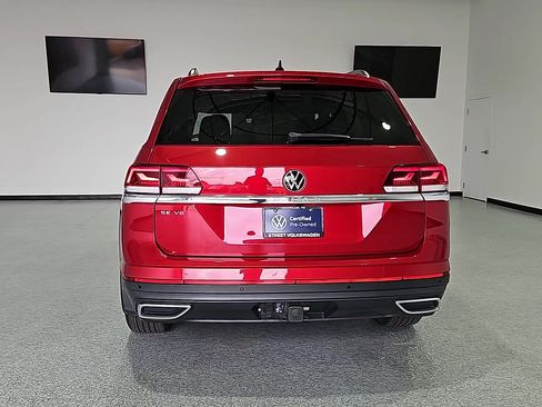 Certified 2023 Volkswagen Atlas SE w/ Panoramic Sunroof Package FWD image 7