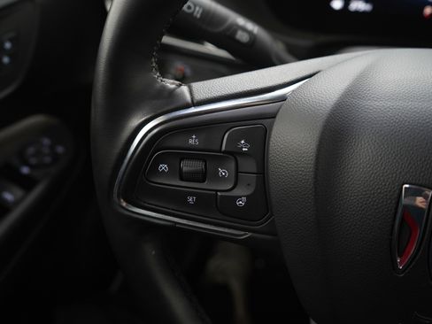 Used 2024 Buick Envista Avenir image 25