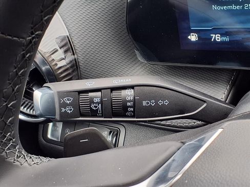 New 2026 Chevrolet Equinox LT image 16