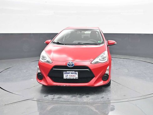 Used 2015 Toyota Prius C Three image 3