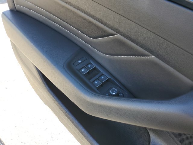 Used 2021 Volkswagen Arteon SEL FWD image 36