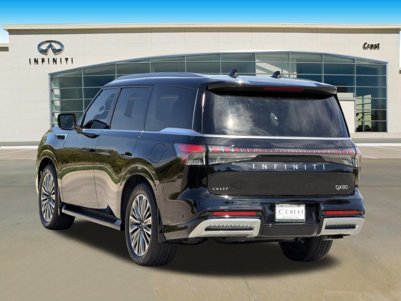 New 2027 INFINITI QX80 Luxe w/ Cargo Package RWD image 6