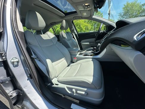 Used 2018 Acura TLX w/ Technology Package FWD image 15