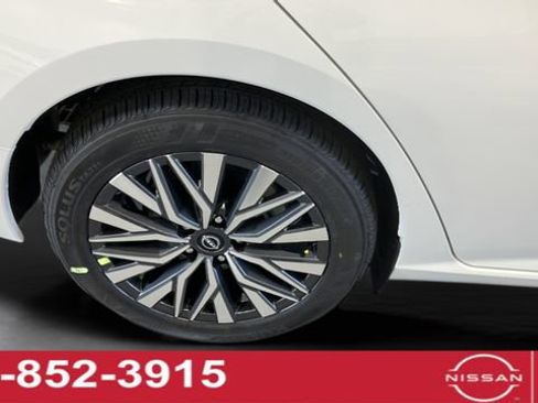 New 2026 Nissan Altima 2.5 SV FWD image 13