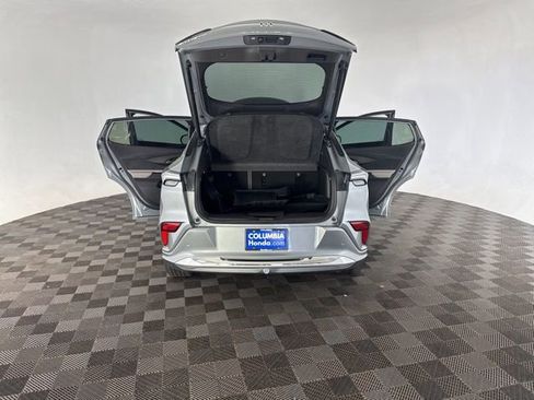 Used 2025 Buick Envista Avenir FWD image 18
