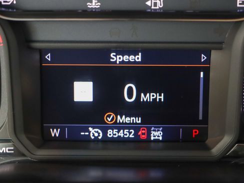 Used 2019 GMC Sierra 1500 AT4 w/ Off Road Performance Package AWD/4WD image 17