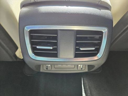 Used 2025 Acura RDX A-Spec image 19