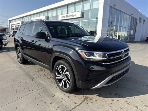 Used 2022 Volkswagen Atlas SEL image 1