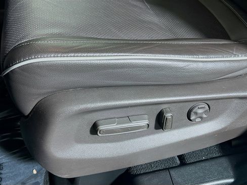 Used 2022 Honda Odyssey Elite image 18