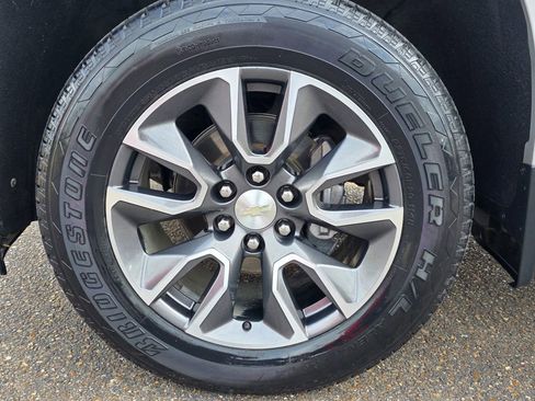 Used 2019 Chevrolet Silverado 1500 LT w/ All-Star Edition RWD image 8