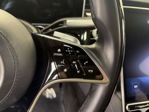 Used 2023 Mercedes-Benz S 580 4MATIC Sedan w/ 3D Technology Package image 13