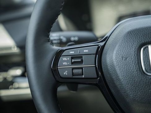 Used 2026 Honda Accord Touring image 31