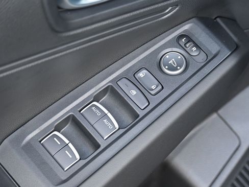 New 2025 Honda Accord LX image 13