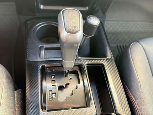 Used 2018 Toyota 4Runner TRD Off-Road Premium image 18