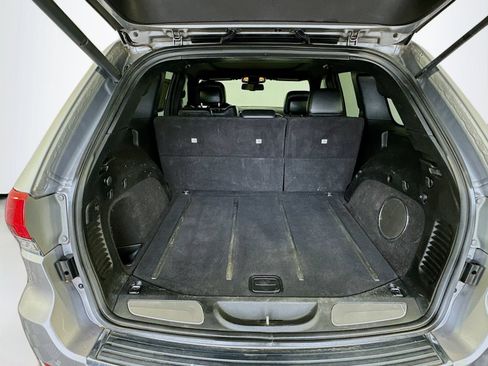 Used 2015 Jeep Grand Cherokee Overland AWD/4WD image 27