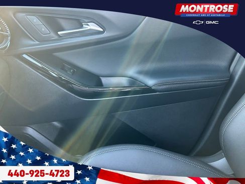 New 2026 Chevrolet Equinox LT w/ Convenience Package II image 12
