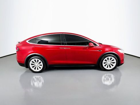 Used 2019 Tesla Model X AWD/4WD image 7