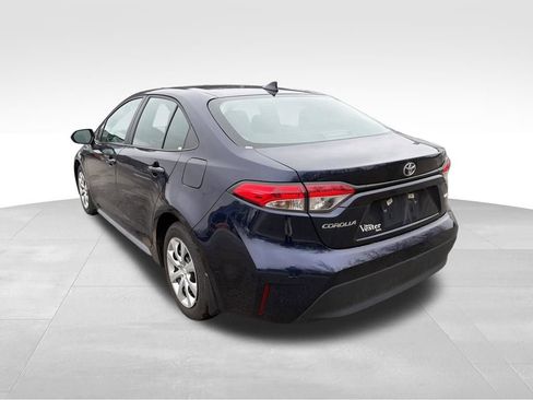 Used 2025 Toyota Corolla LE image 12