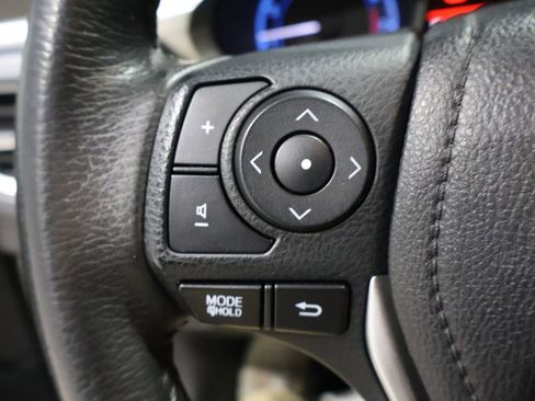 Used 2016 Toyota Corolla L image 31