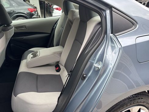 Used 2025 Toyota Corolla LE image 14
