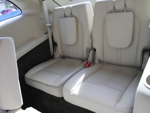 Used 2018 Lincoln MKT AWD w/ Technology Package image 22