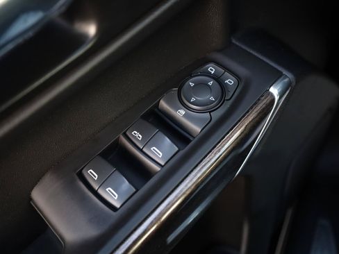 Used 2020 Chevrolet Silverado 1500 RST w/ True North Edition AWD/4WD image 29