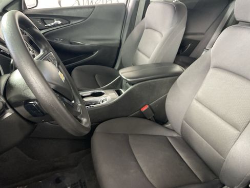 Used 2024 Chevrolet Malibu LT image 21