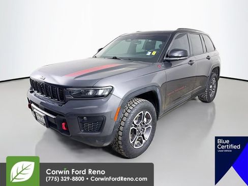 Used 2022 Jeep Grand Cherokee Trailhawk AWD/4WD image 4