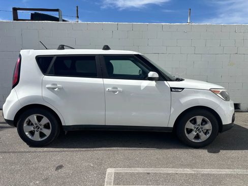 Used 2019 Kia Soul ! image 6