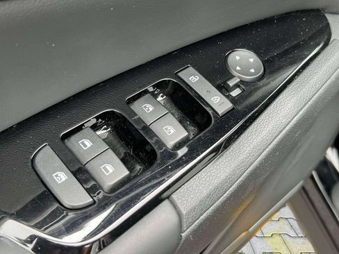 Certified 2023 Kia Sportage EX AWD/4WD image 17