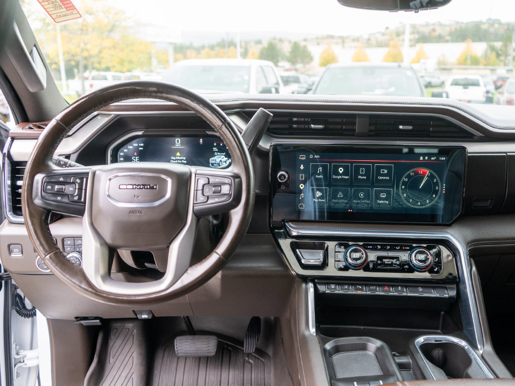 Certified 2024 GMC Sierra 3500 Denali w/ Technology Package AWD/4WD image 16
