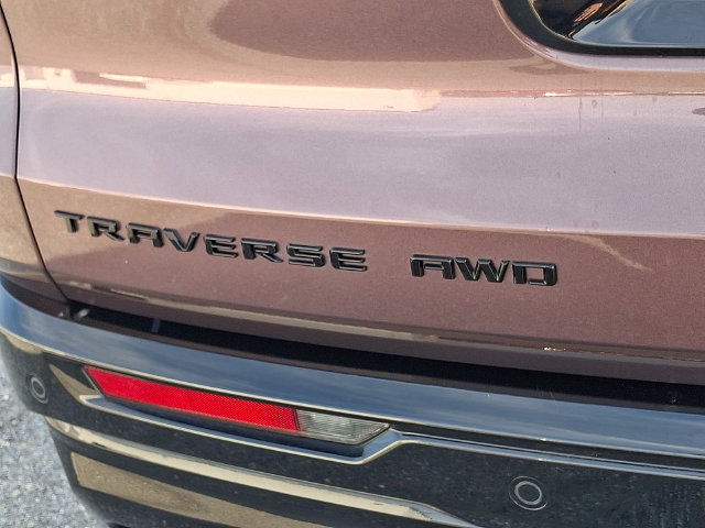 Certified 2025 Chevrolet Traverse RS AWD/4WD image 30