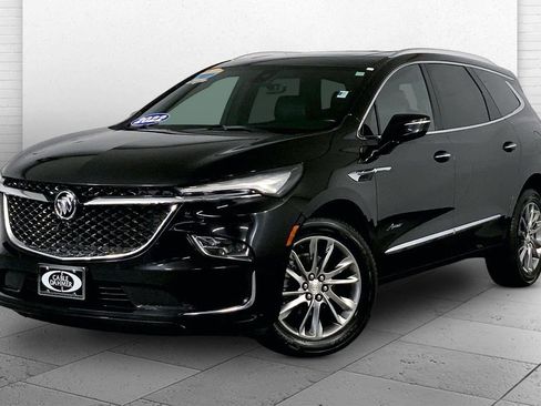 Used 2022 Buick Enclave Avenir w/ Avenir Technology Package AWD/4WD image 12