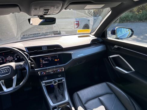 Used 2021 Audi Q3 2.0T Premium Plus image 38