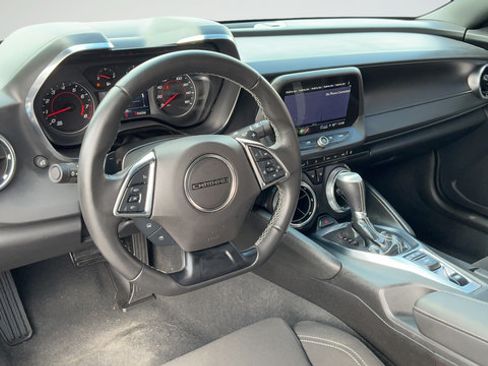 Used 2024 Chevrolet Camaro LT w/ Technology Package RWD image 9