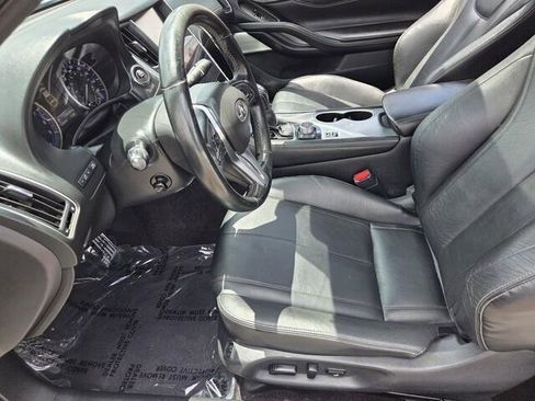 Used 2018 INFINITI Q60 3.0t Luxe w/ Sensory Package 3.0T Luxe RWD image 6