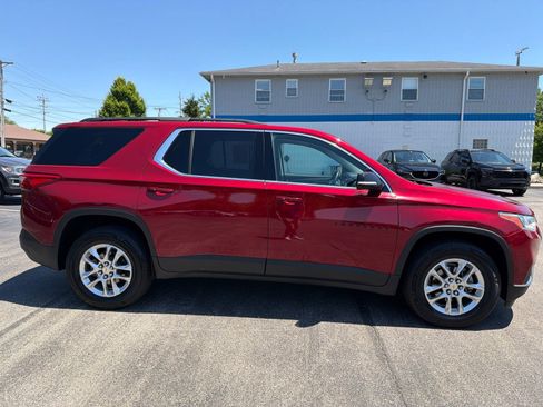 Used 2019 Chevrolet Traverse LT FWD image 6