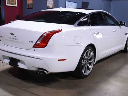 Used 2013 Jaguar XJ L Supercharged image 10