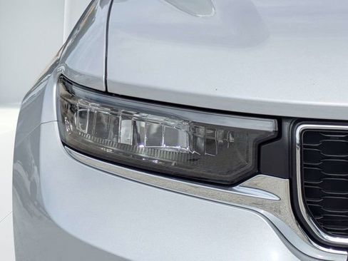 New 2026 Jeep Grand Cherokee L Laredo RWD image 9