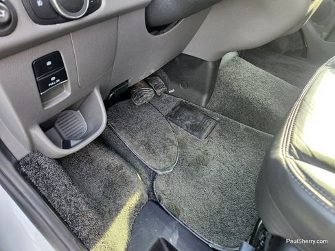 Used 2023 Ford Transit 150 Low Roof AWD image 40