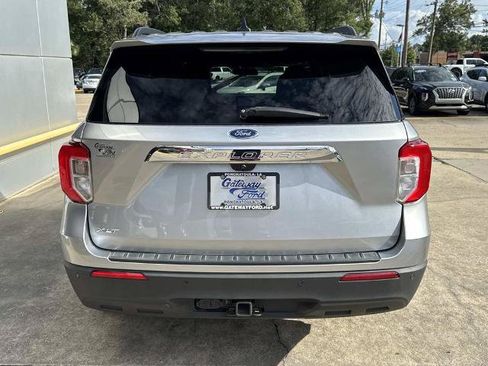 Certified 2022 Ford Explorer XLT w/ Class IV Trailer Tow Package RWD image 5