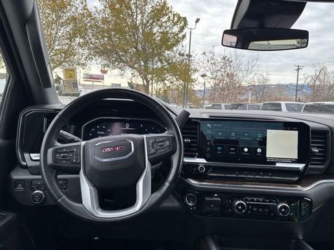 Used 2024 GMC Sierra 3500 SLE w/ SLE Value Package image 28