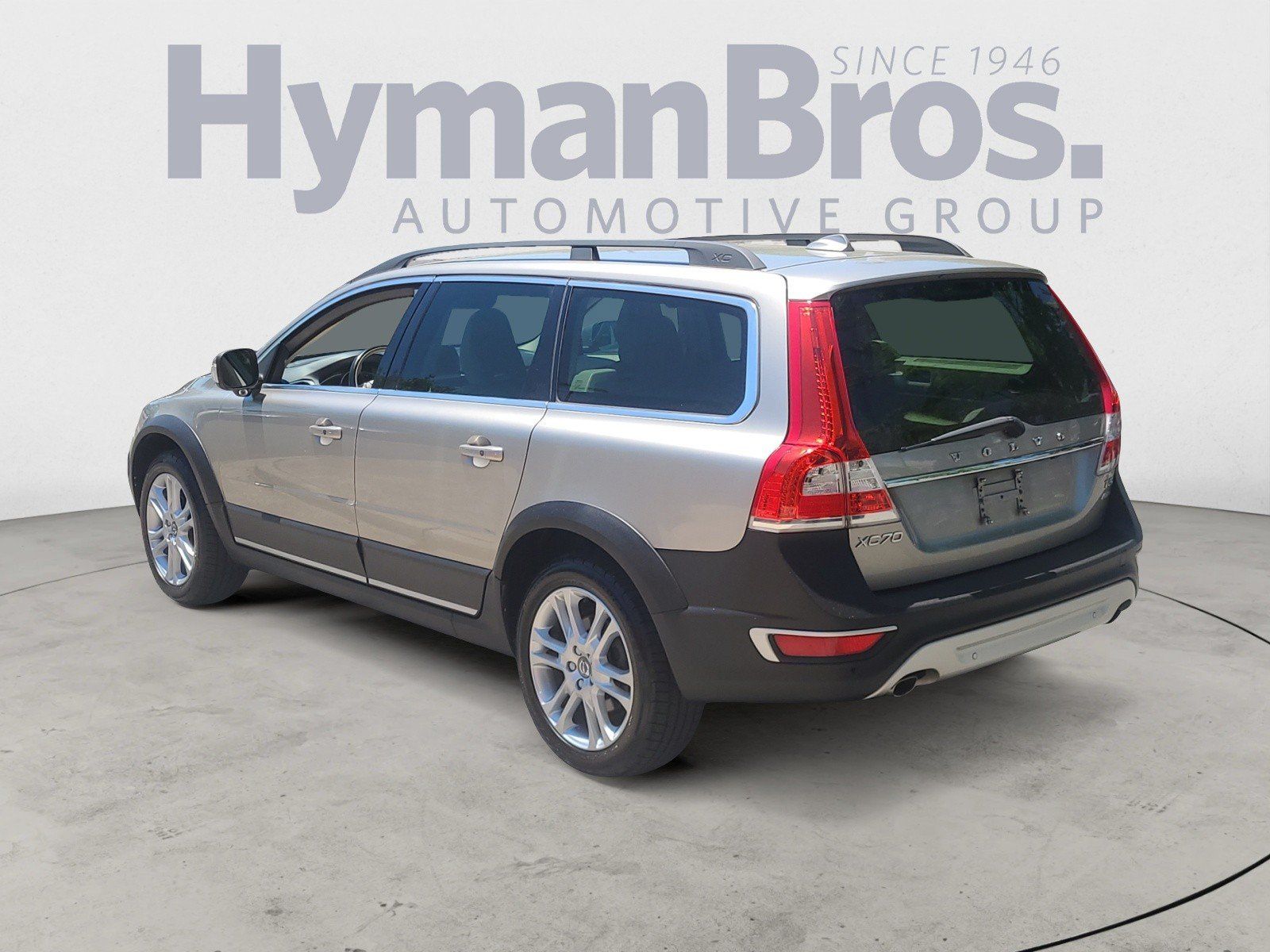 Used 2016 Volvo XC70 T5 Platinum w/ Protection Package AWD/4WD image 5