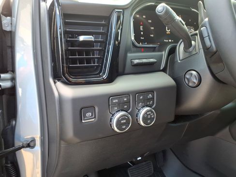 New 2026 GMC Sierra 1500 AT4 w/ AT4 Premium Package AWD/4WD image 9