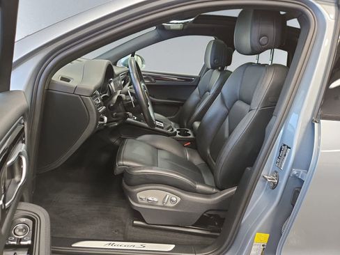 Used 2022 Porsche Macan S image 14