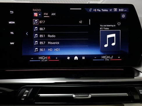 New 2026 BMW X1 xDrive28i w/ Technology Package image 8